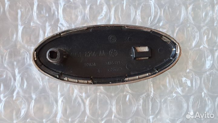 Эмблема на решетку радиатора передняя Ford