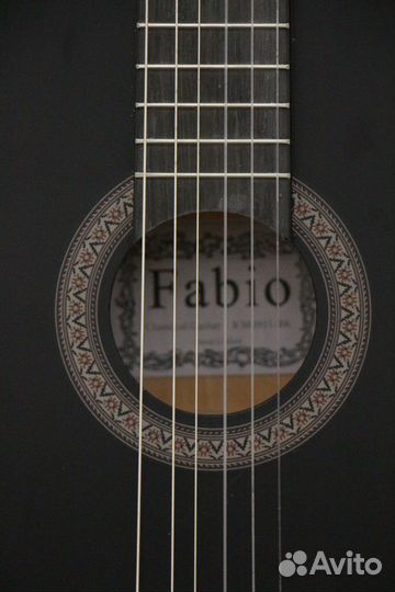 Классическая гитара 4\4
