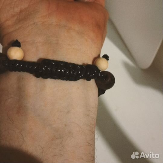 Браслет из дерева орех