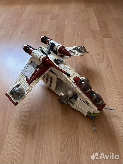Lego star wars Истребитель Республики 05041