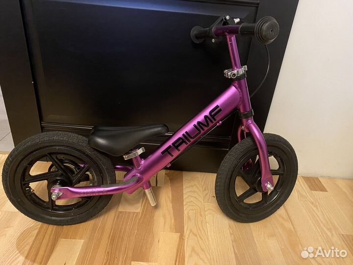 Беговел AL-1201TW triumf active С ручным тормозом