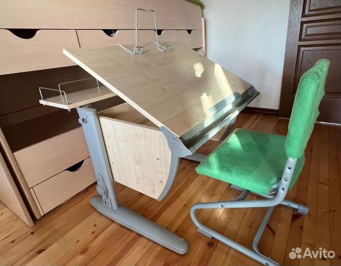 Стол-парта Деми в комплекте со стулом