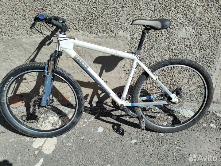 Mongoose Super Tyax Pro