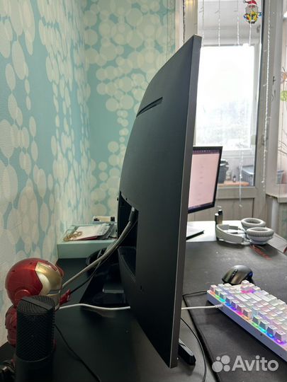 Монитор Samsung C32JG54QQI черный