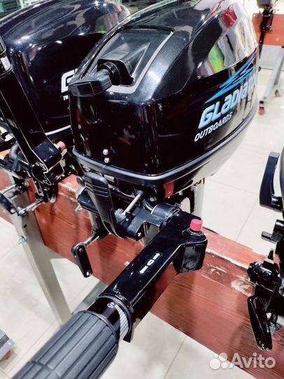 Подвесной лодочный мотор Gladiator 9.9