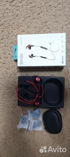 Беспроводные наушники