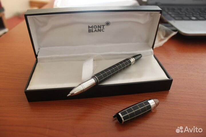 Ручка MontBlanc на стержне написано Germani