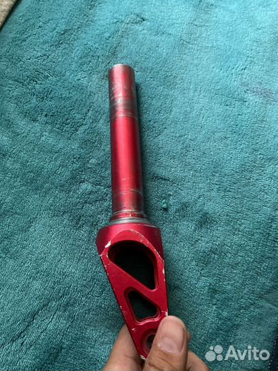 Вилка для трюкового самоката