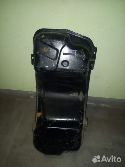 Топливный бак Toyota Vitz 4wd 1999-2005