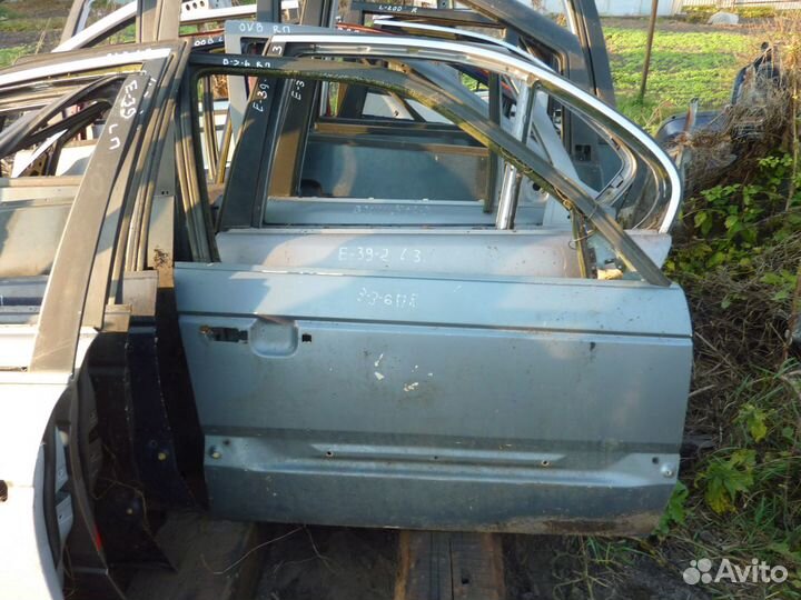 Volkswagen Passat B3 дверь передняя правая