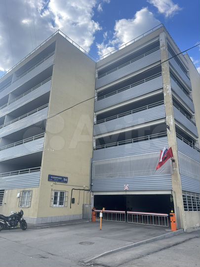 Машиноместо, 15 м²