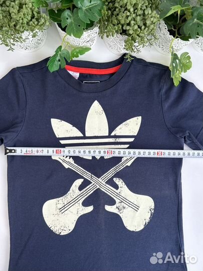 Adidas 128 футболка для мальчика