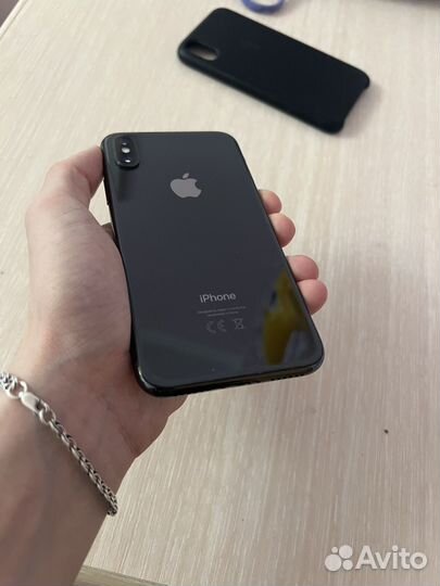 iPhone X, 64 ГБ