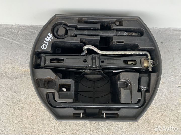 Ящик с инструментом Citroen C-Elysee