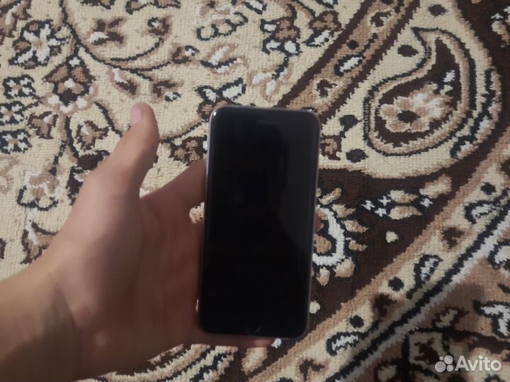 iPhone 6S, 64 ГБ