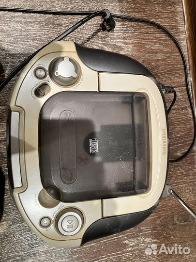 Cd проигрыватель philips AZ3012