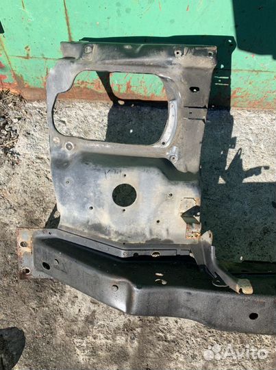 Панель передняя vw transporter t4 2000г