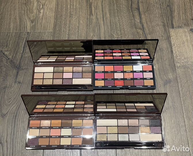 Revolution Палетки теней