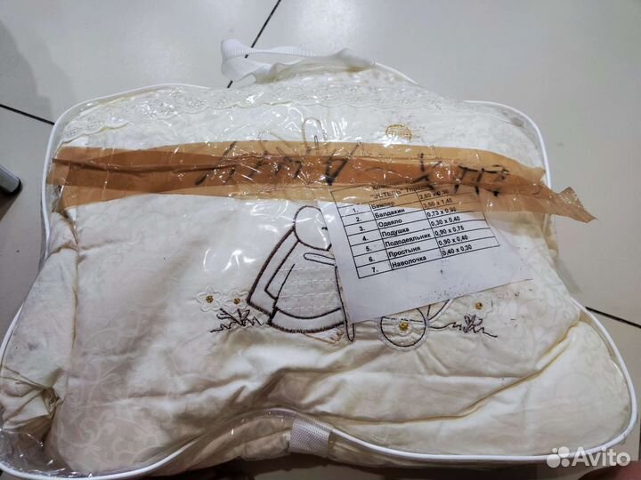 Комплект в кроватку