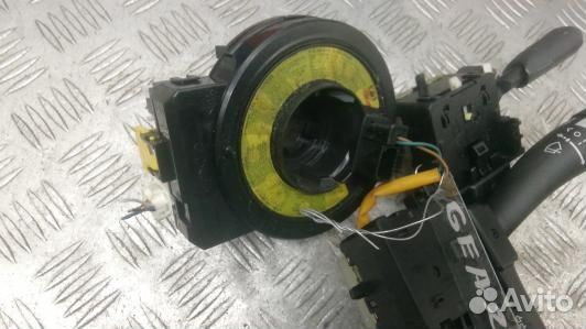 Переключатель поворотов и дворников (стрекоза) hyundai H1 (starex) 2 (GEA29Q801)