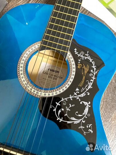 Акустическая гитара двенадцатистунная с датчиком