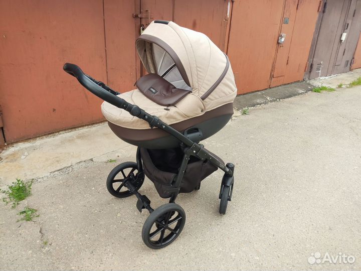 Коляска 2 в 1 Tutis Nanni