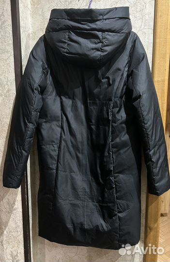 Пуховик женский 42