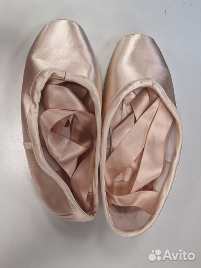 Пуанты новые 35