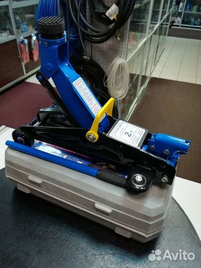 Домкрат подкатной 2т 130-345мм Маяк