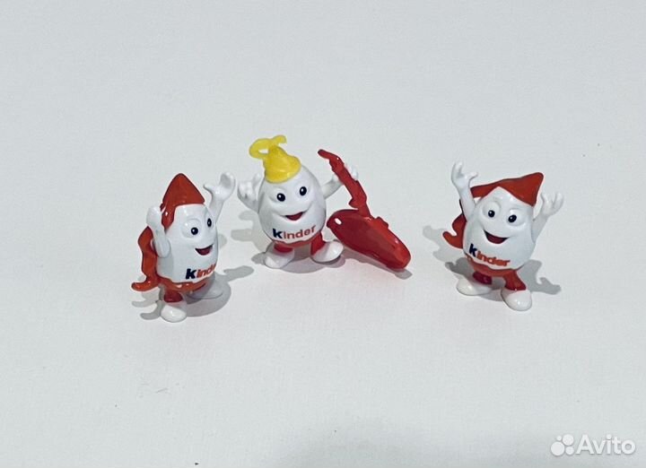 Игрушки киндер сюрприз