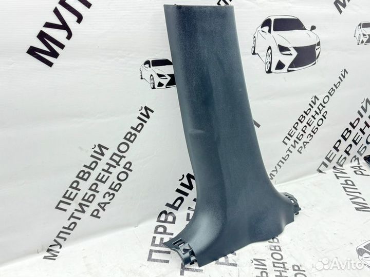 Накладка центральной стойки левая Infiniti Qx50