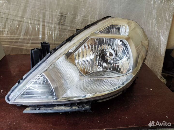 Фара левая галоген nissan tiida с леворукой неориг