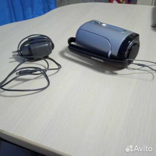 Видеокамера samsung VP-MX10A