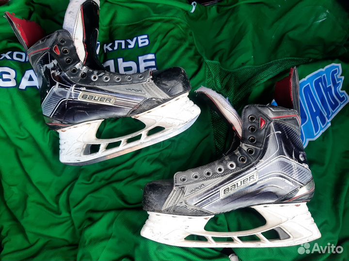 Хоккейные коньки bauer vapor