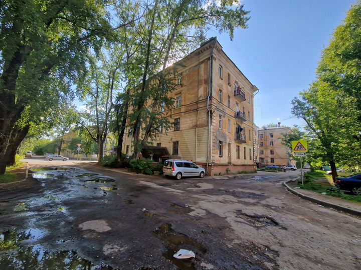 Комната 18,4 м² в 1-к., 4/4 эт.