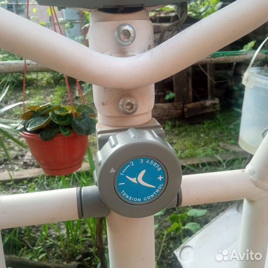 Эллиптический тренажёр, лыжи+вибромассажер ленточ