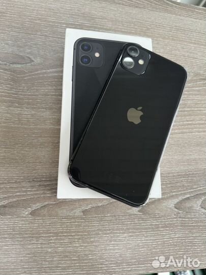 iPhone 11, 64 ГБ