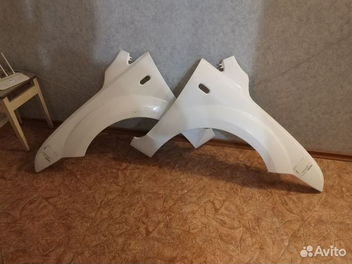 Крылья (стеклопластик) ford focus 2 дорестайлинг