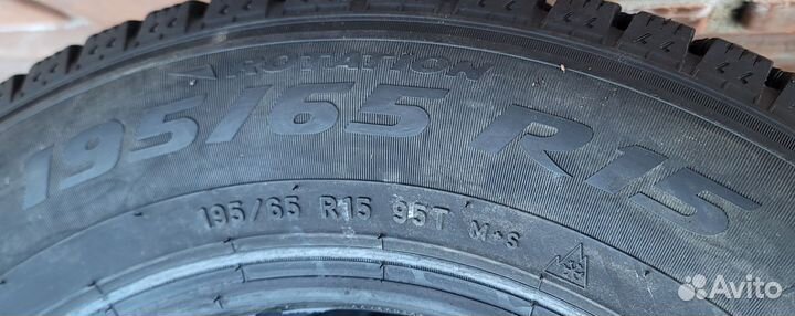 Pirelli Ice Zero 195/65 R15