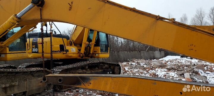 Гусеничный экскаватор Komatsu PC300-8M0, 2021