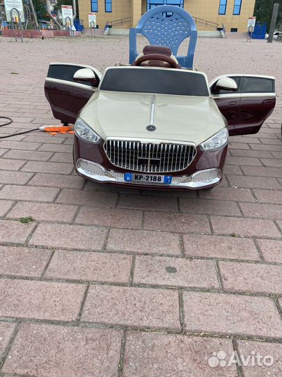 Детский электромобиль mercedes