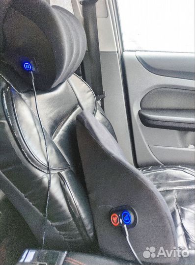 Массажная накидка в авто ортопедическая 2 вибро