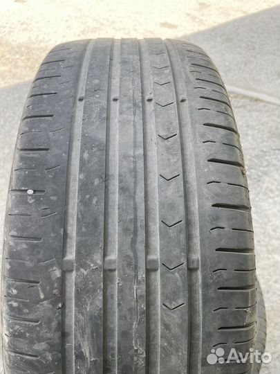 Continental ContiPremiumContact 5 215/60 R16