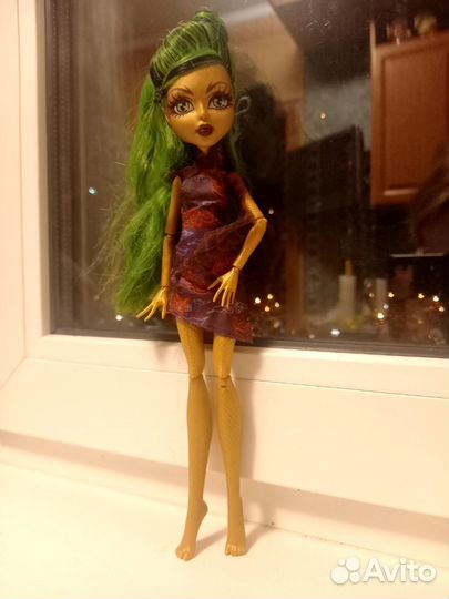 Кукла монстер хай