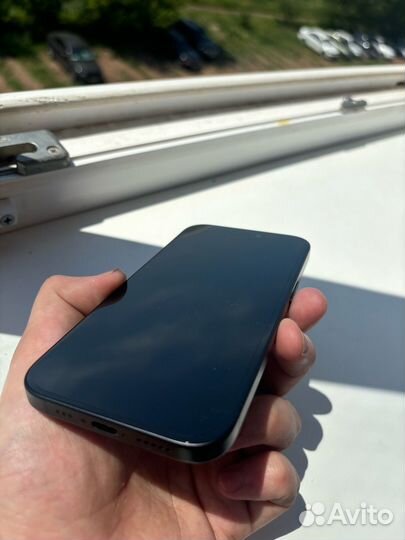 iPhone 15, 128 ГБ
