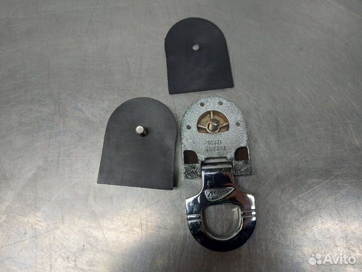 Кронштейн крепления груза Mitsubishi L200 KB4T