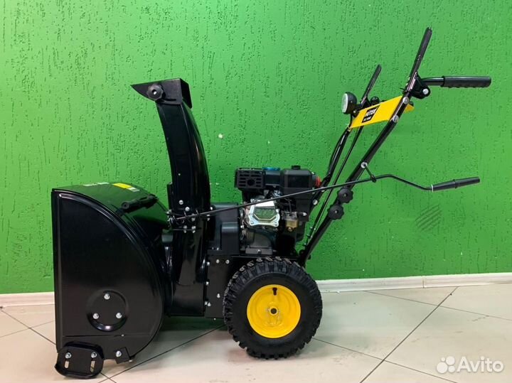 Снегоуборщик Huter SGC 5500 B