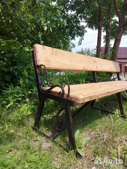 Кованные скамейки