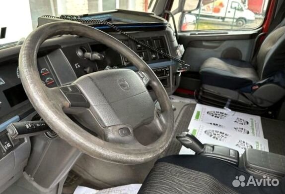 В разборке грузовик Volvo,FH 2001-2005