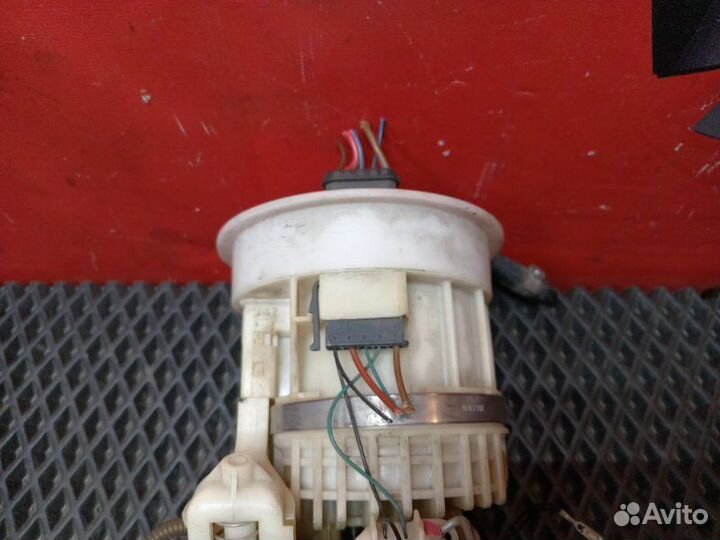 Датчик уровня топлива Mercedes-Benz E-Class W211